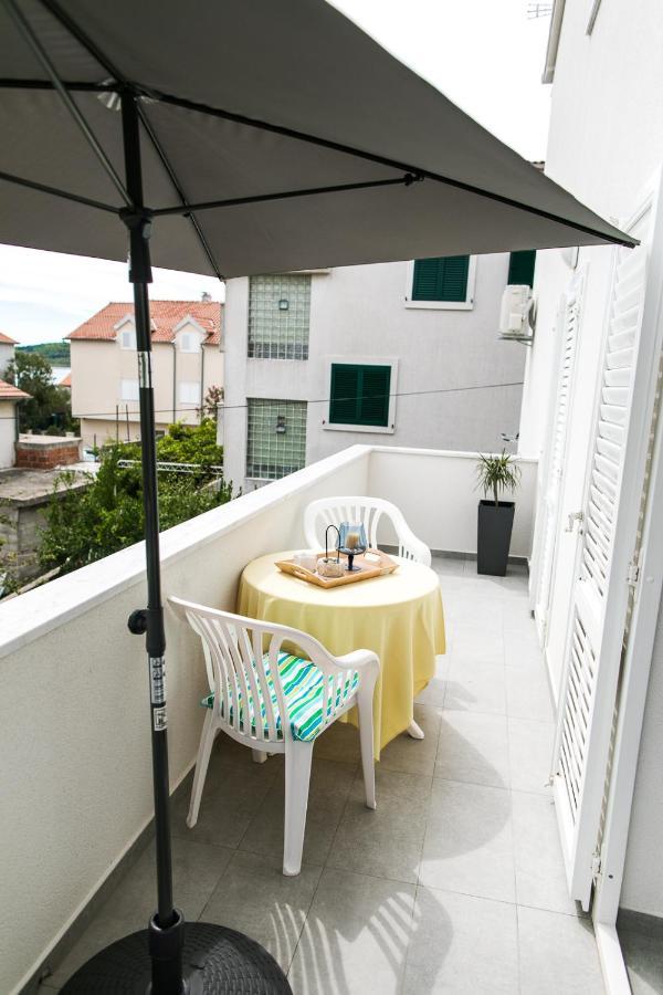 Apartmani Sanja Vodice Zewnętrze zdjęcie